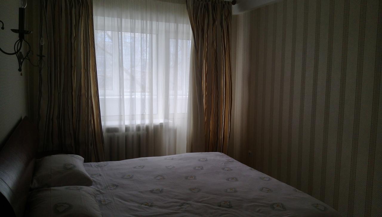 Apartment On Prospiekt Pobiedy 18 Kiev Ngoại thất bức ảnh